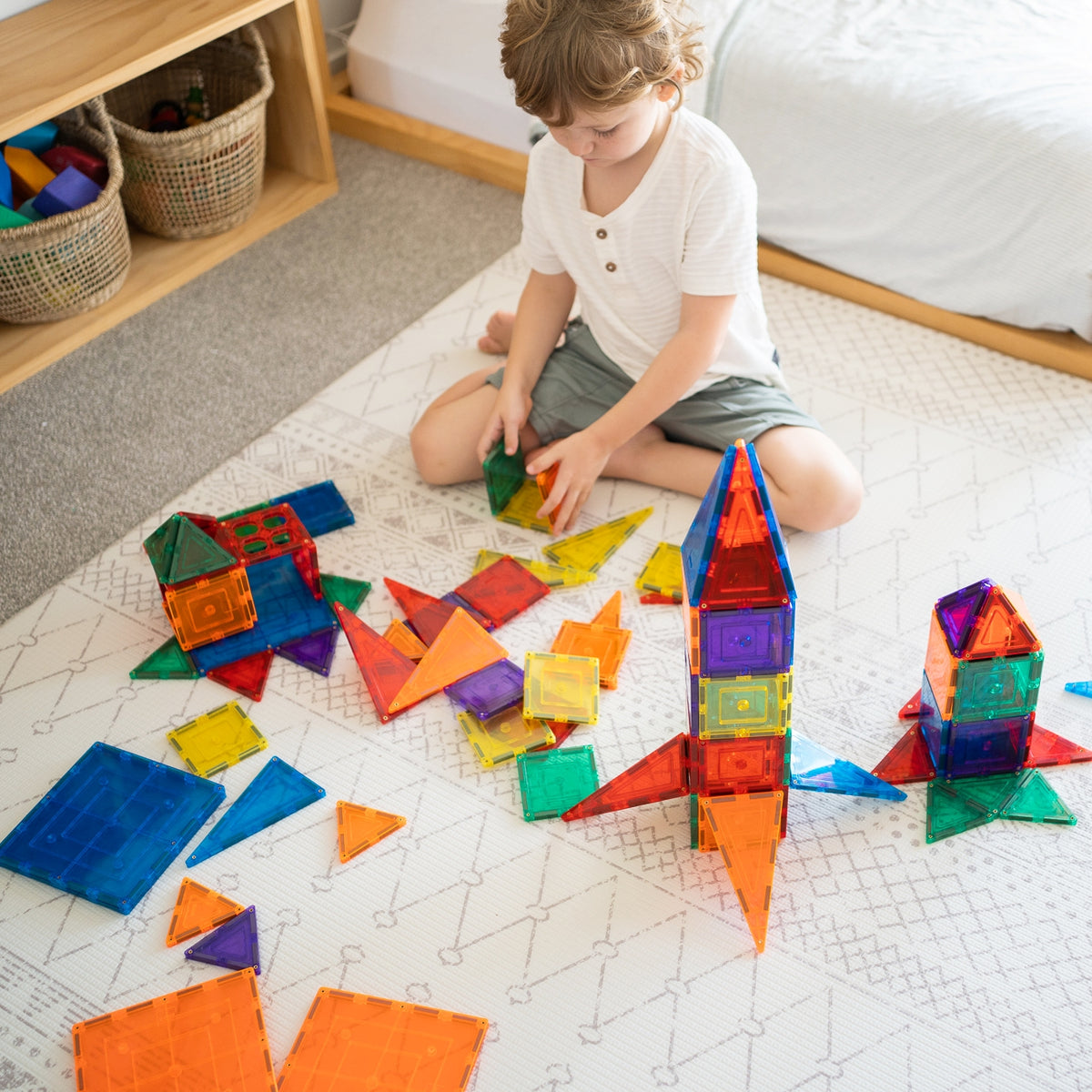 Learn & Grow Toys - Magnetic Tiles - Builders Pack (110 Piece)